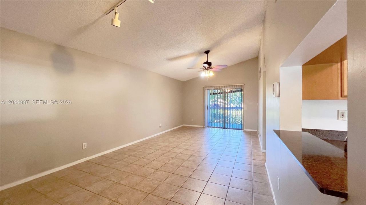 757 NW 92nd Ave , Unit 757, Plantation, FL 33324 Photo