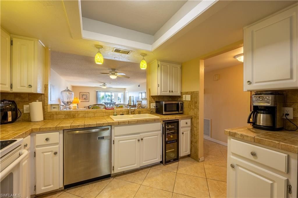 304 Tudor Dr , Unit 7, Cape Coral, FL 33904 Photo