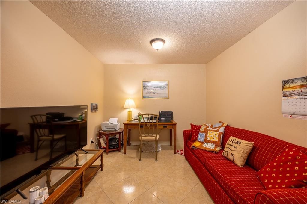 304 Tudor Dr , Unit 7, Cape Coral, FL 33904 Photo
