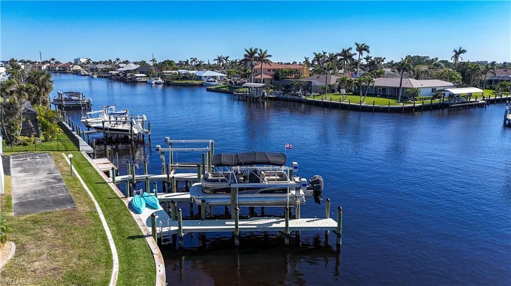 304 Tudor Dr , Unit 7, Cape Coral, FL 33904 Photo