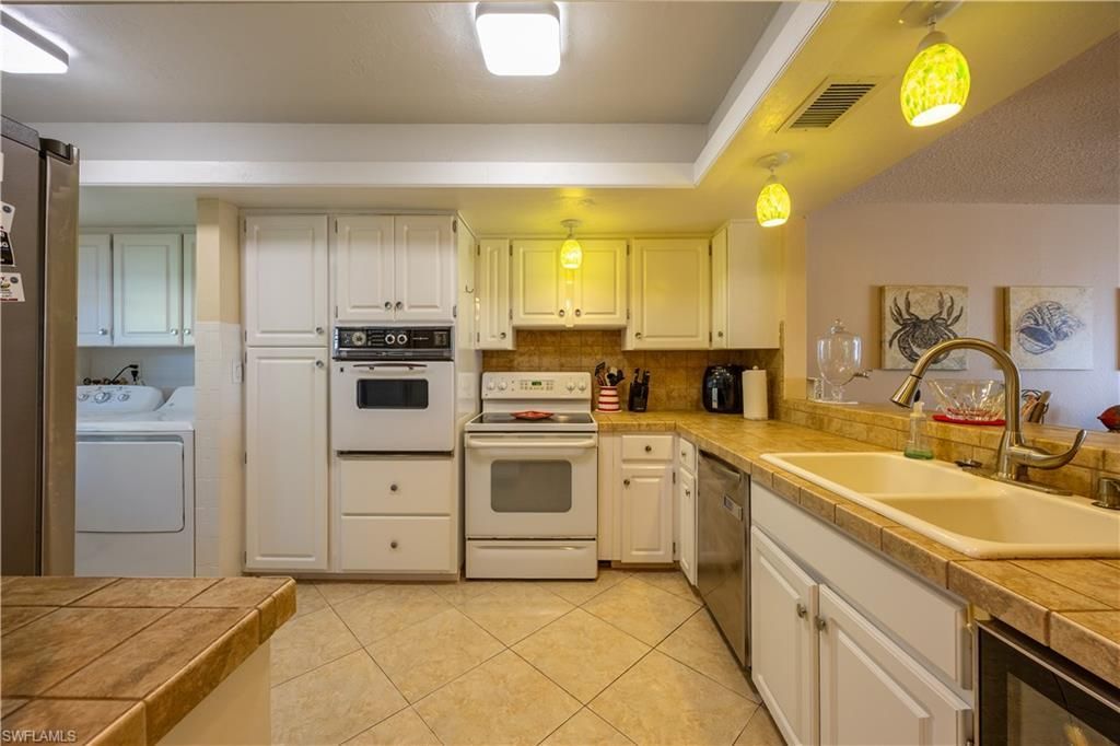 304 Tudor Dr, Unit 7, Cape Coral, FL 33904 Photo