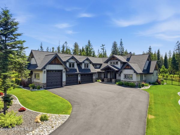 2117 E Amulet Cir , Rathdrum, ID 83858