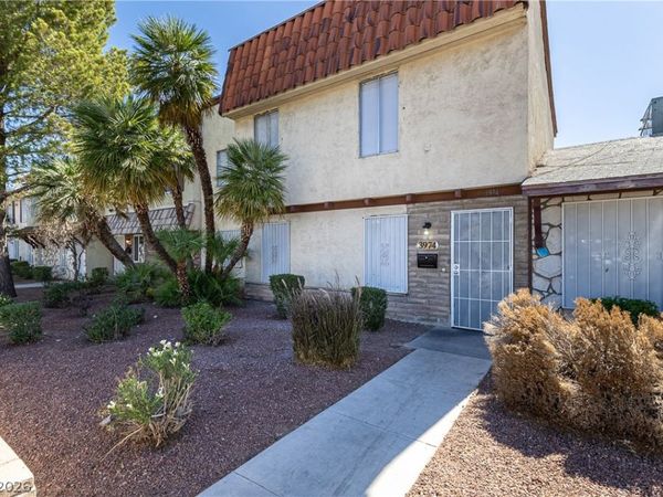 3974 Palos Verdes Street, Las Vegas, NV 89119