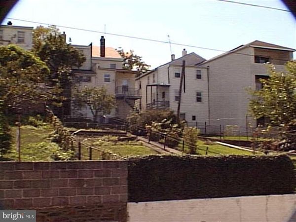 438 E AIRY STREET , NORRISTOWN, PA 19401