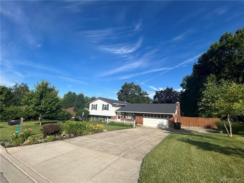 619 Talowood Drive, Beavercreek, OH 45430 Photo 1