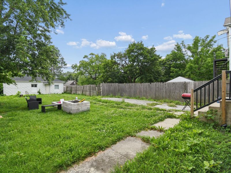 218 Whitethorne Avenue, Columbus, OH 43223 Photo 36