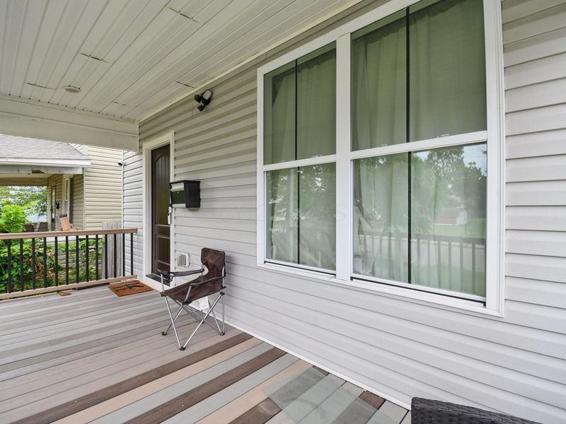 218 Whitethorne Avenue, Columbus, OH 43223 Photo 4