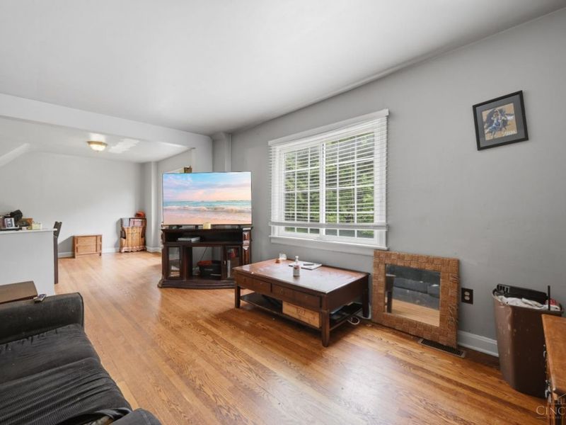 2258 Margaret Street, Cincinnati, OH 45214 Photo 4