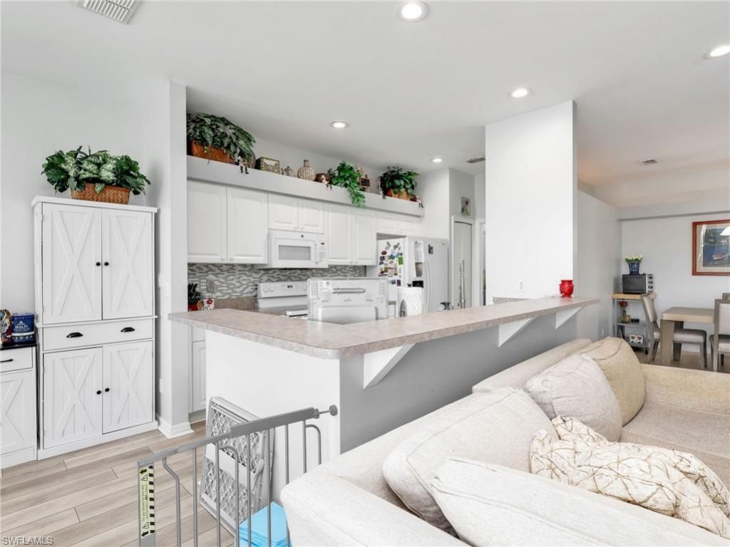 21506 Sheridan Run , Estero, FL 33928 Photo