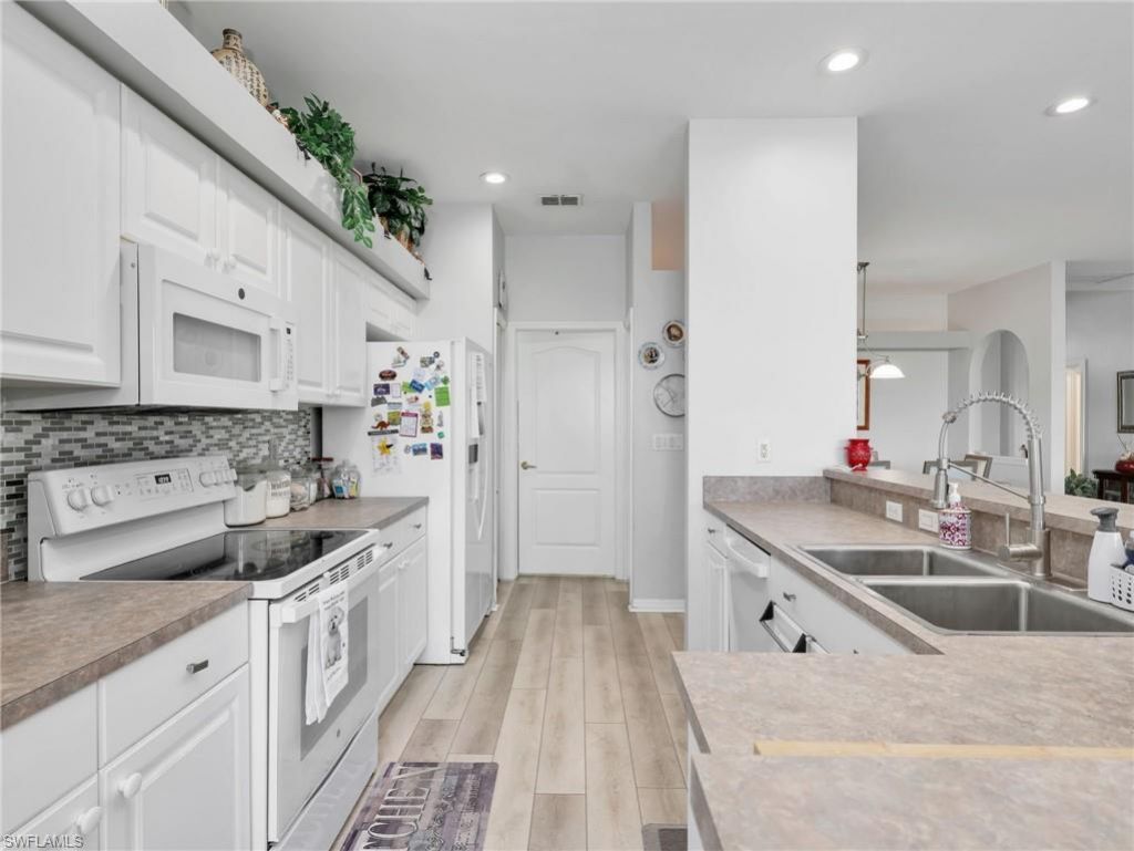 21506 Sheridan Run , Estero, FL 33928 Photo