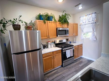 8630 Malibu Drive, Reno, NV 89506 Photo
