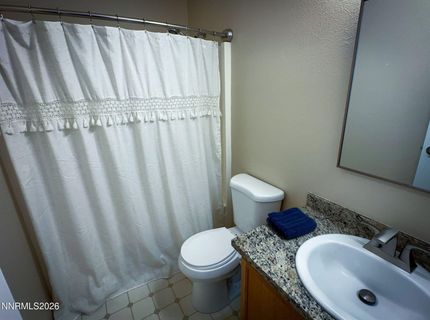 8630 Malibu Drive, Reno, NV 89506 Photo