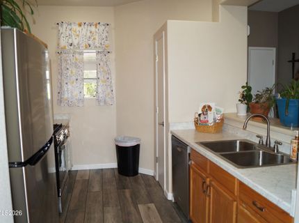 8630 Malibu Drive, Reno, NV 89506 Photo