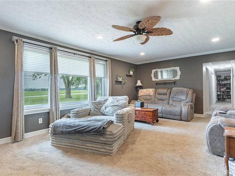 10551 Old Dayton Road, New Lebanon, OH 45345 Photo 4