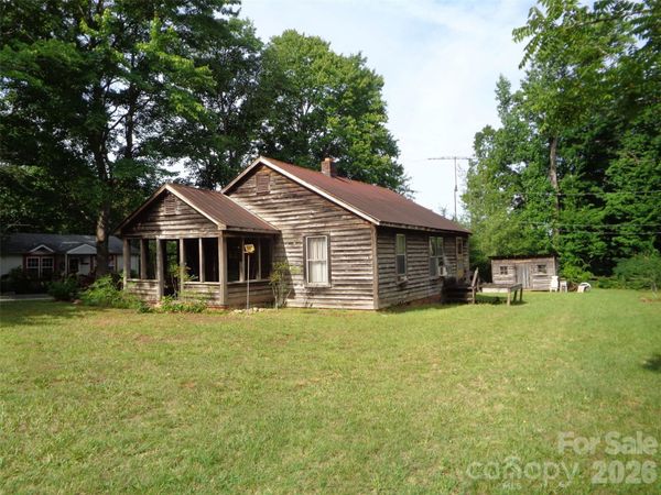 160 Mountain View Cemetery Road , Rutherfordton, NC 28139