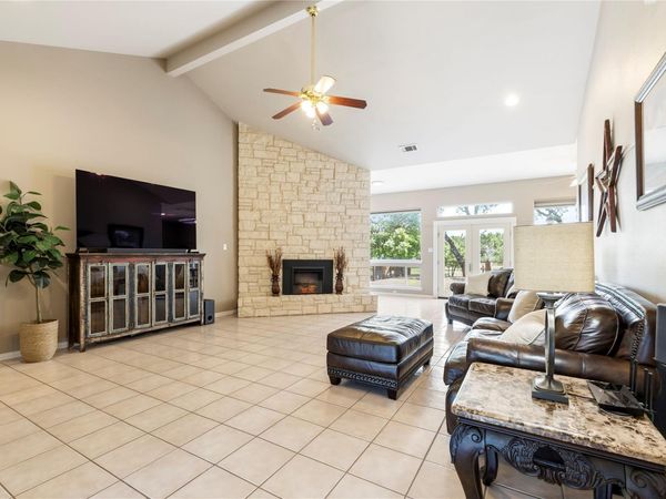 515 Liberty DR, Liberty Hill, TX 78642