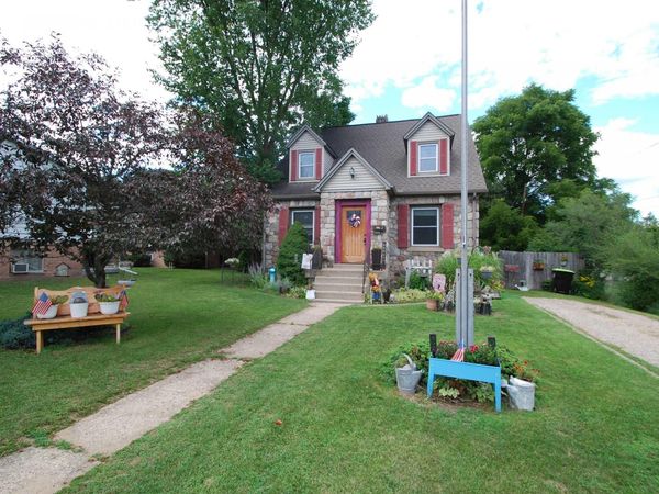 135 Carpenter Street, West Branch, MI 48661