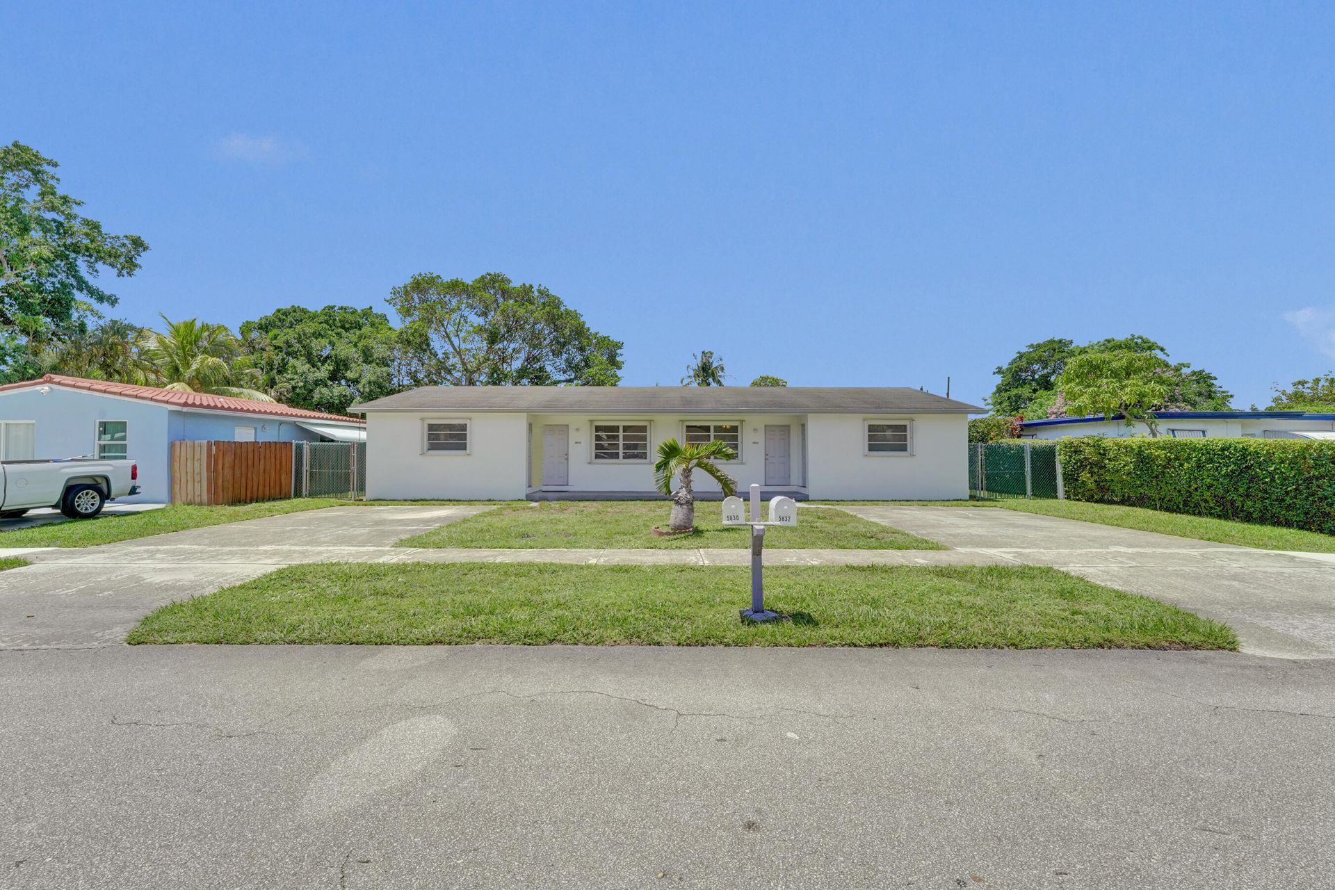 5830 Garfield Street, Hollywood, FL 33021 Photo