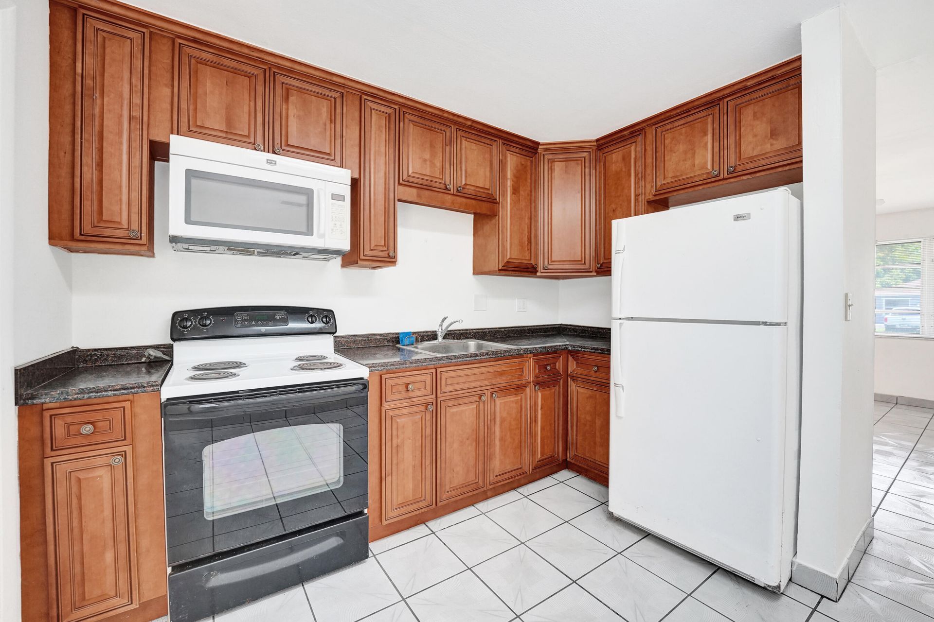 5830 Garfield Street, Hollywood, FL 33021 Photo