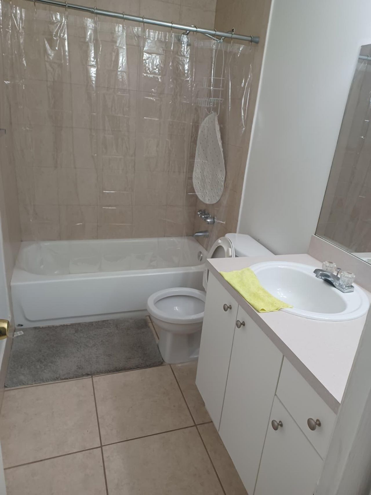 407 Executive Center Drive, Unit 203, West Palm Beach, FL 33401 Photo