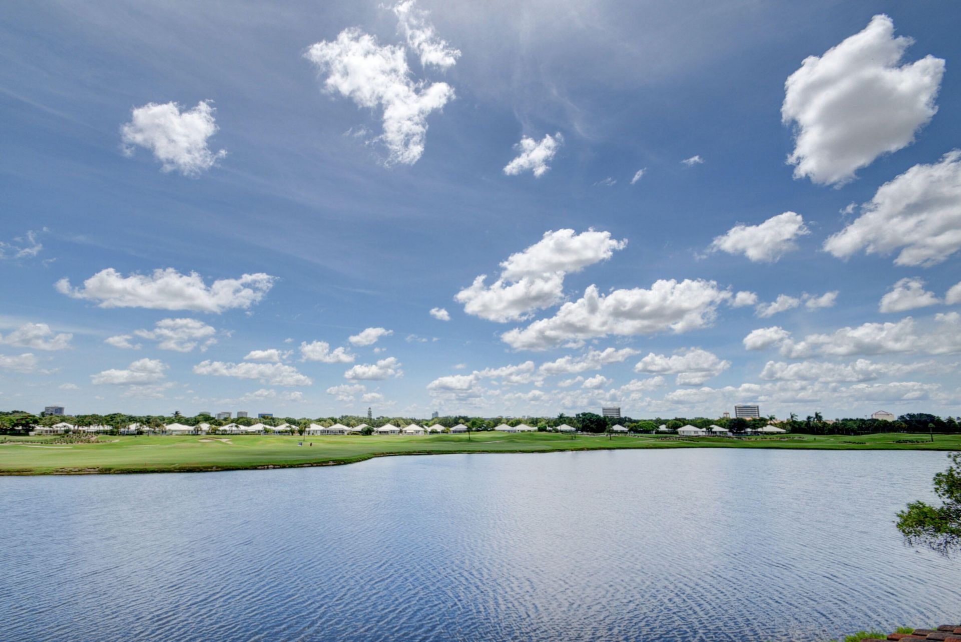 9204 Glenmoor Drive, West Palm Beach, FL 33409 Photo