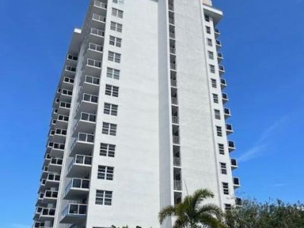 336 N Birch Road, Unit 6d, Fort Lauderdale, FL 33304