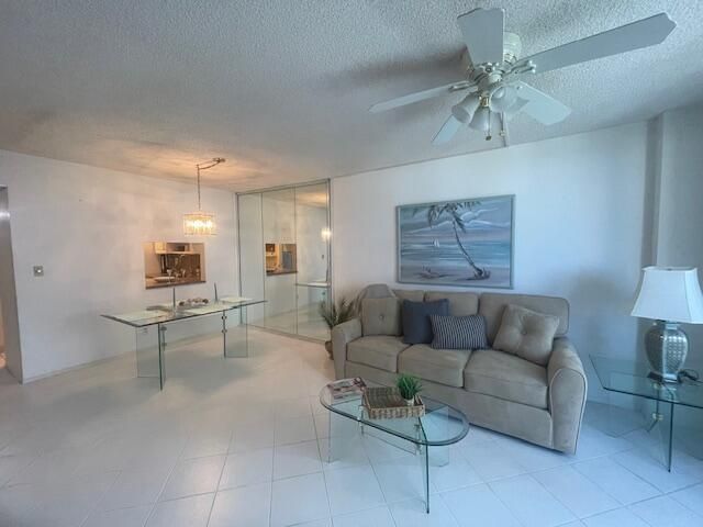 336 N Birch Road, Unit 6d, Fort Lauderdale, FL 33304 Photo