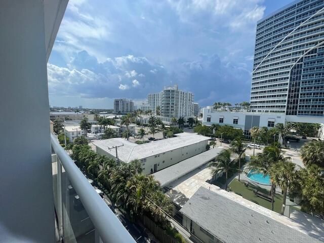 336 N Birch Road, Unit 6d, Fort Lauderdale, FL 33304 Photo