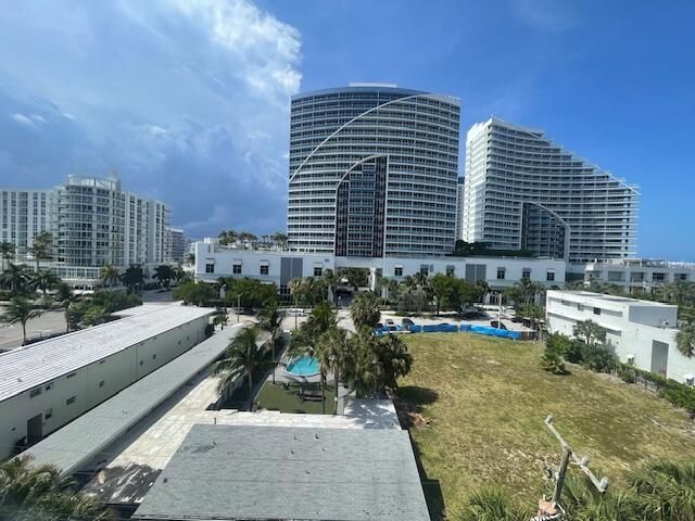 336 N Birch Road, Unit 6d, Fort Lauderdale, FL 33304 Photo