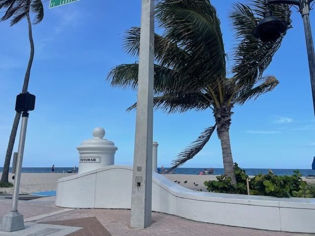 336 N Birch Road, Unit 6d, Fort Lauderdale, FL 33304 Photo