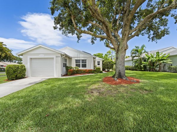 1264 Pine Sage Circle, West Palm Beach, FL 33409