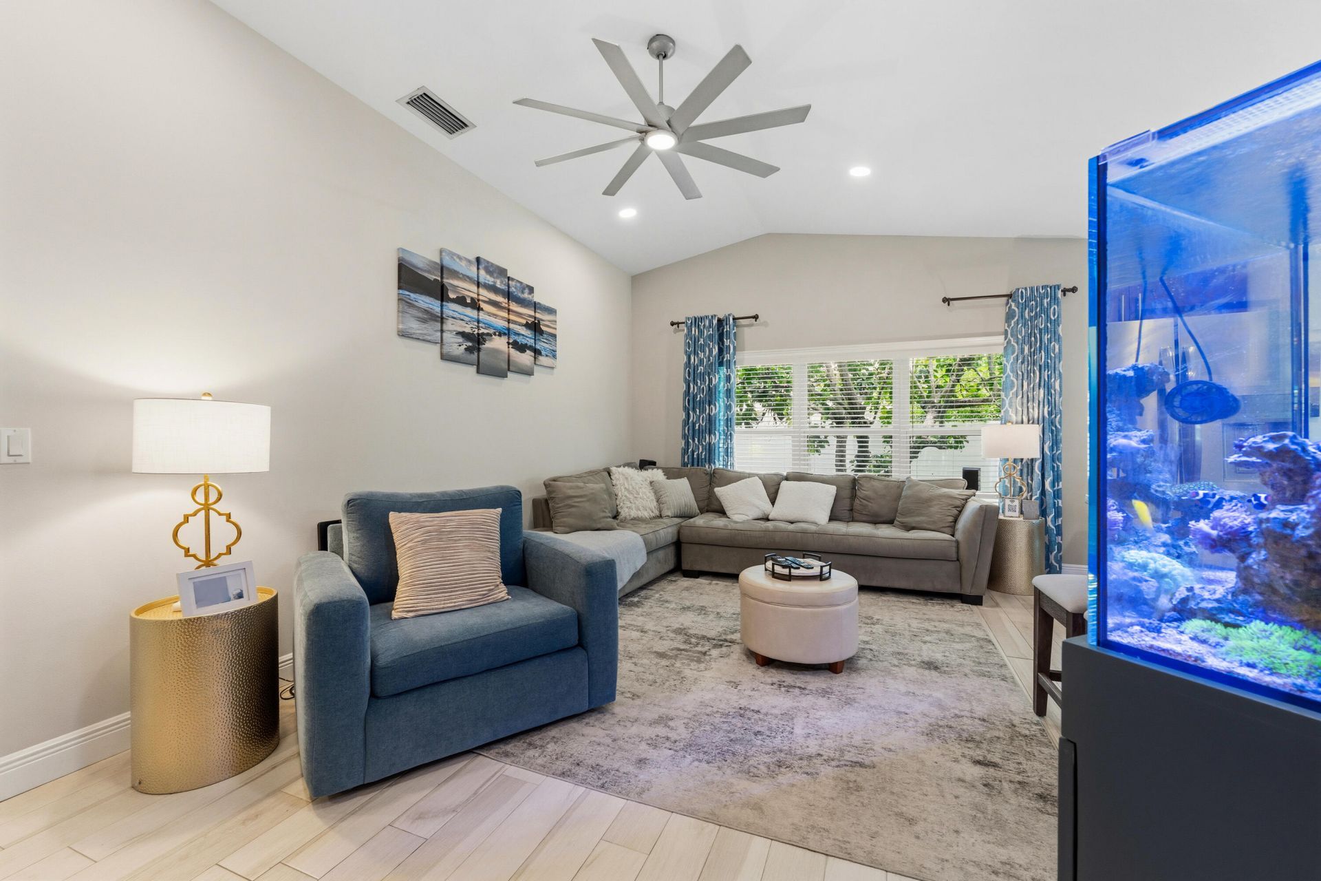 1264 Pine Sage Circle, West Palm Beach, FL 33409 Photo