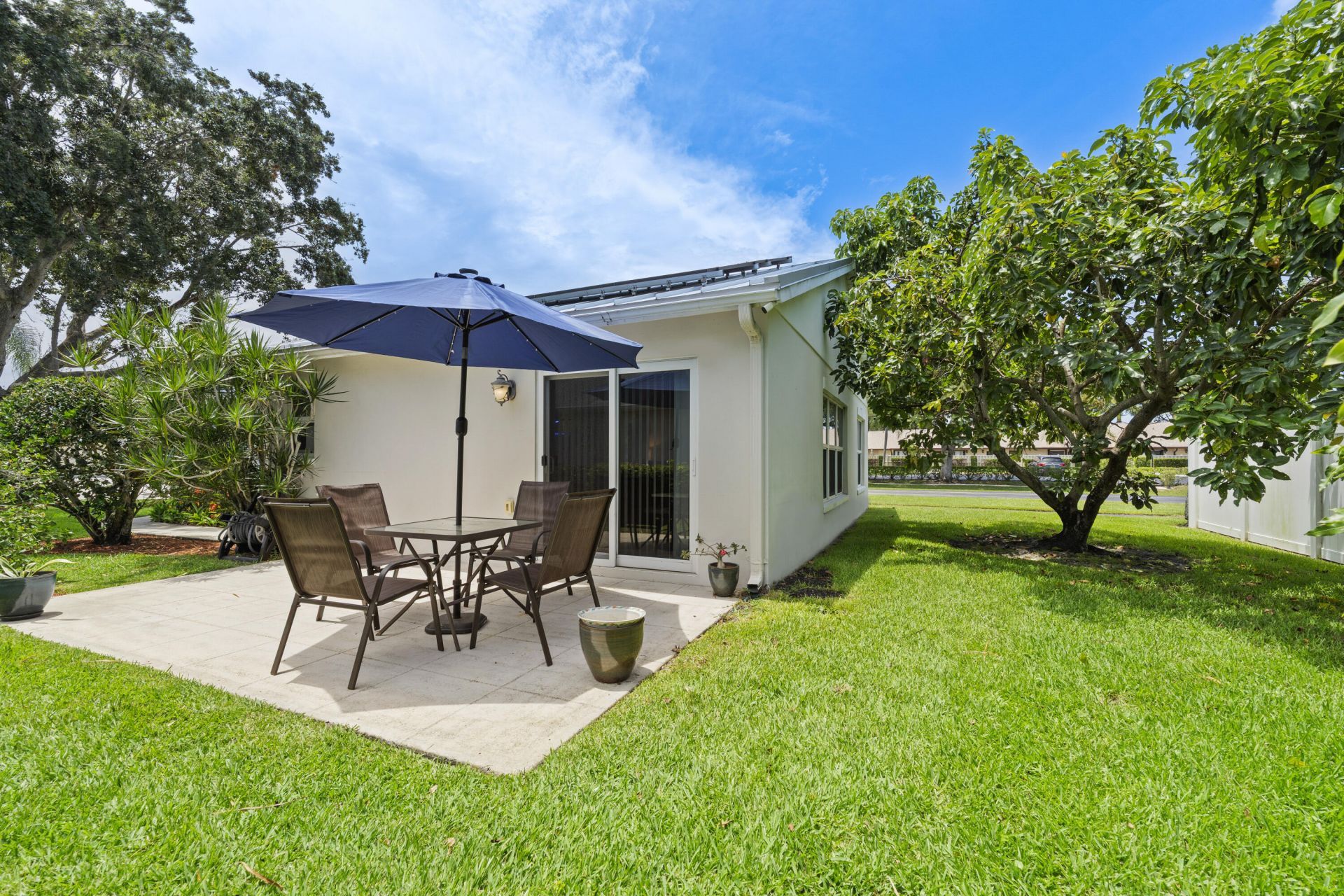 1264 Pine Sage Circle, West Palm Beach, FL 33409 Photo