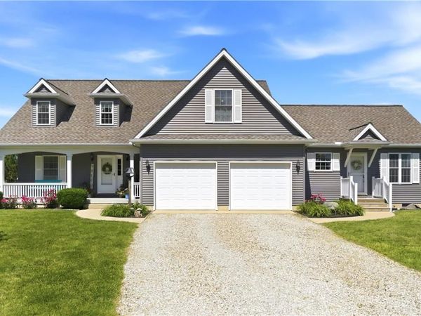 689 Wolf Road, Unit B, West Alexandria, OH 45381