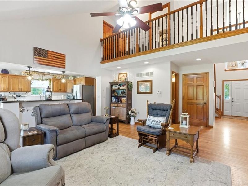 689B Wolf Road, West Alexandria, OH 45381 Photo 12