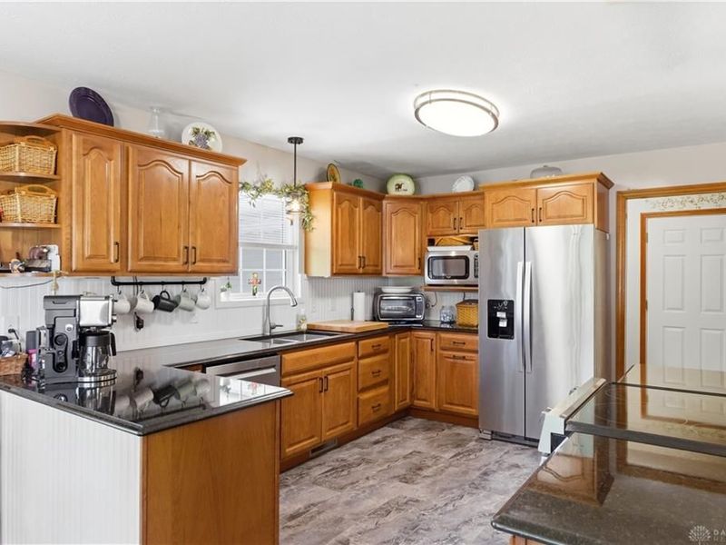689B Wolf Road, West Alexandria, OH 45381 Photo 17