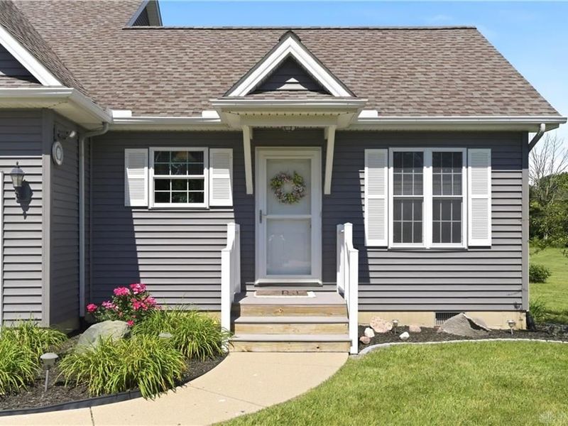 689B Wolf Road, West Alexandria, OH 45381 Photo 4