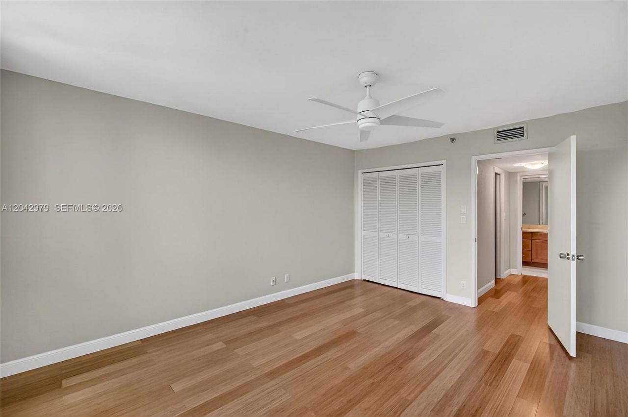4015 W Palm Aire Dr, Unit 502, Pompano Beach, FL 33069 Photo