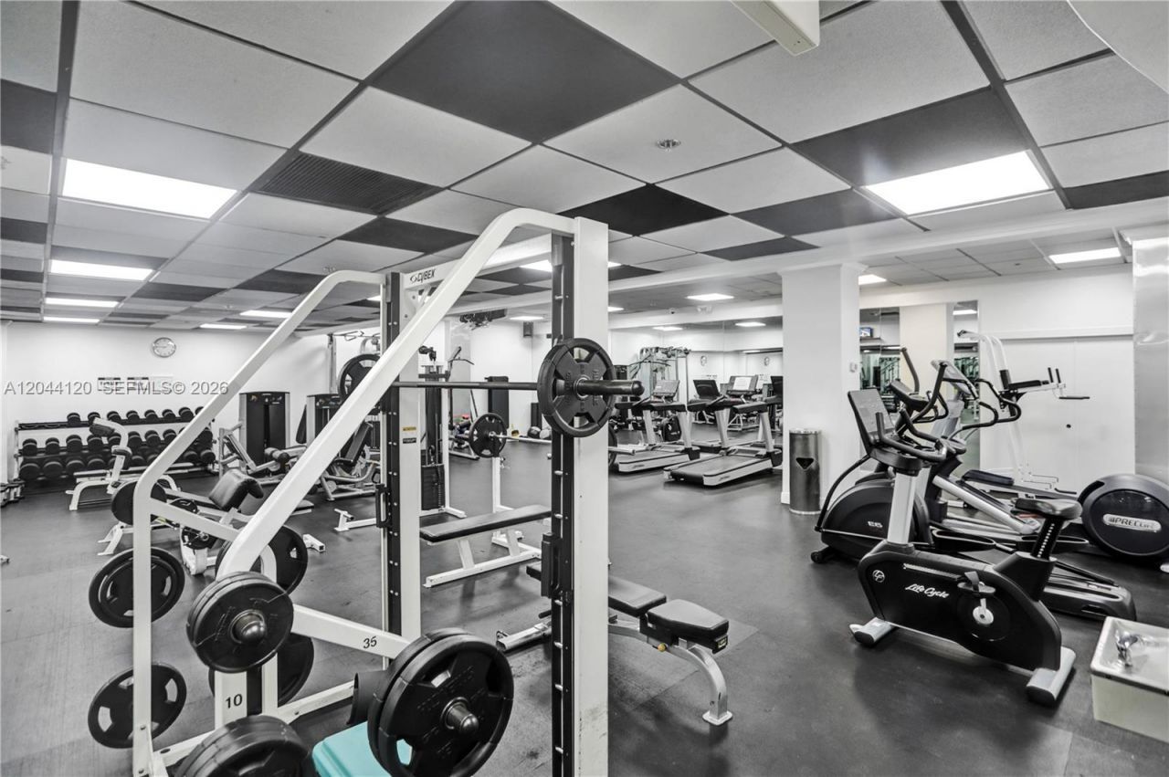 555 NE 15th St , Unit 20I, Miami, FL 33132 Photo