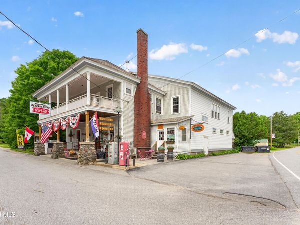 899 E Shore Drive, Adirondack, NY 12808