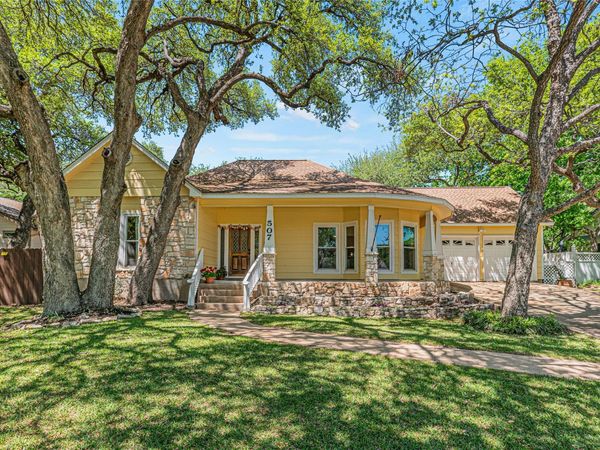 507 Tumlinson Fort DR, Leander, TX 78641
