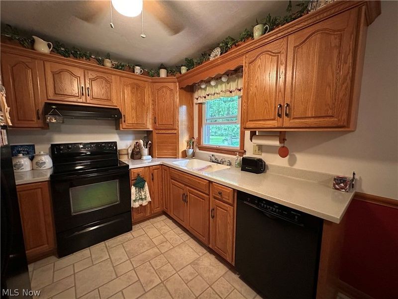 656 Dan Street, Smithville, OH 44677 Photo 4