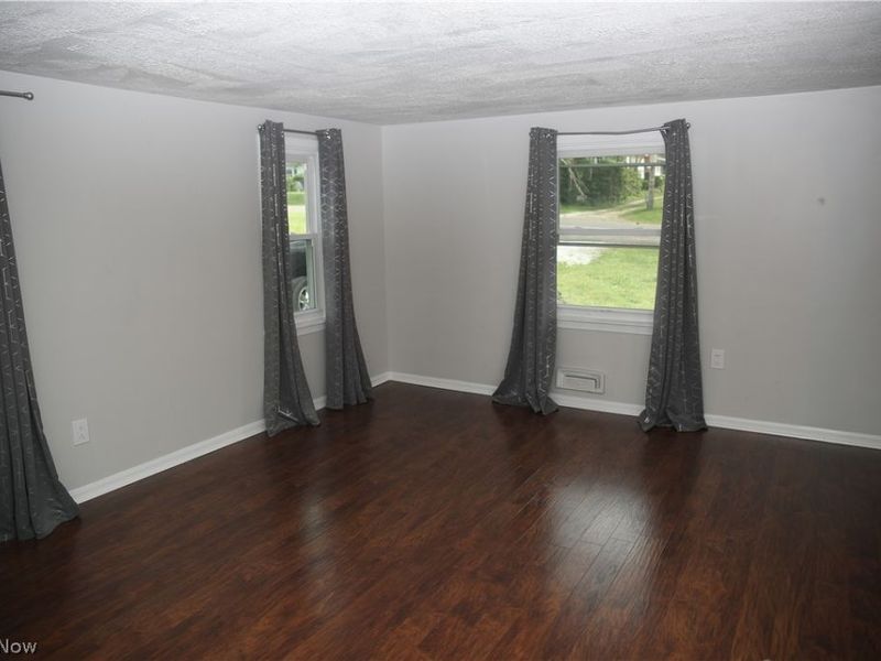 1087 Krumroy Road, Akron, OH 44306 Photo 5