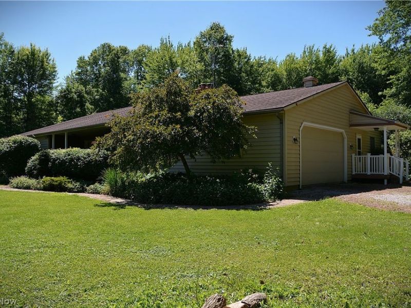 34489 Grafton Eastern Road, Grafton, OH 44044 Photo 3
