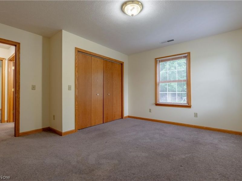 2919 Cliftmont Avenue NE, Canton, OH 44705 Photo 17