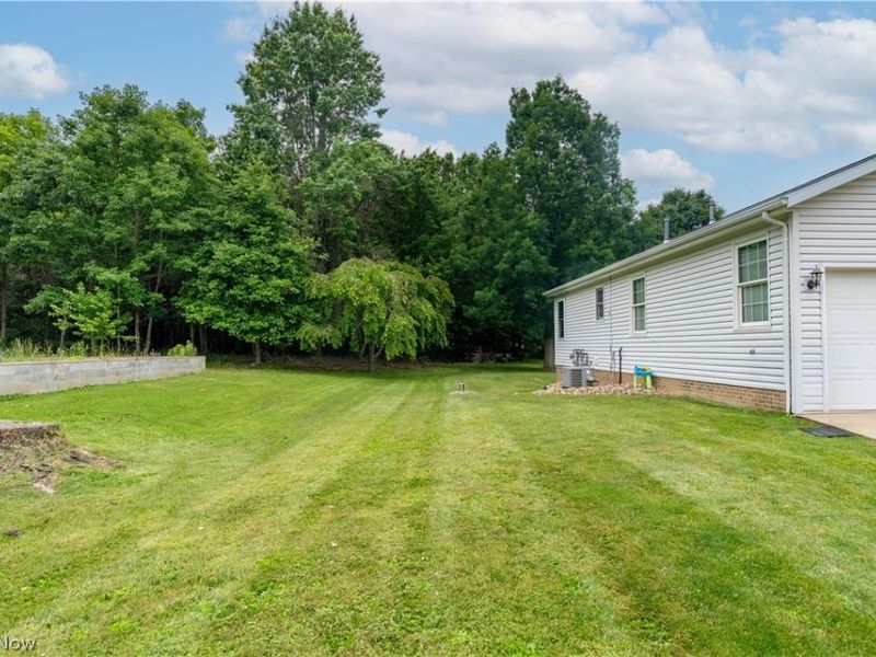 2919 Cliftmont Avenue NE, Canton, OH 44705 Photo 27