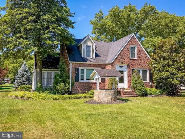 1237 PINE GROVE ROAD , YARDLEY, PA 19067