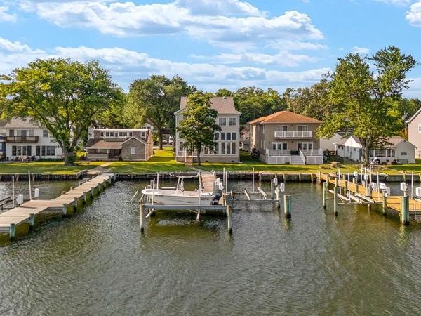 952 CHESTER RIVER DRIVE, GRASONVILLE, MD 21638