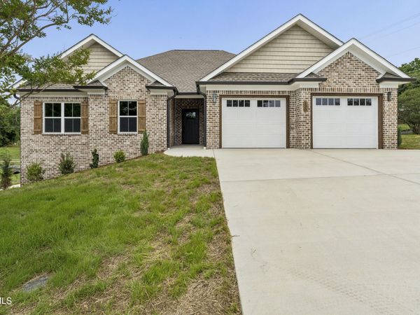 130 Jessicas Way, Johnson City, TN 37615