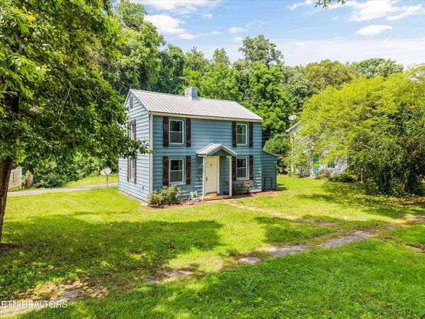 224 Oak Rd, Norris, TN 37828